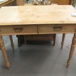 526 8492 WRITING DESK